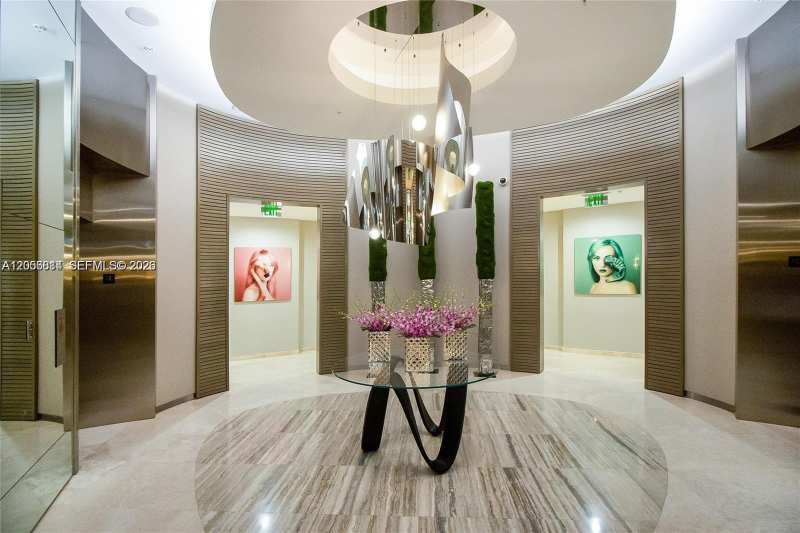 10275 Collins Ave # 614, Bal Harbour FL 33154