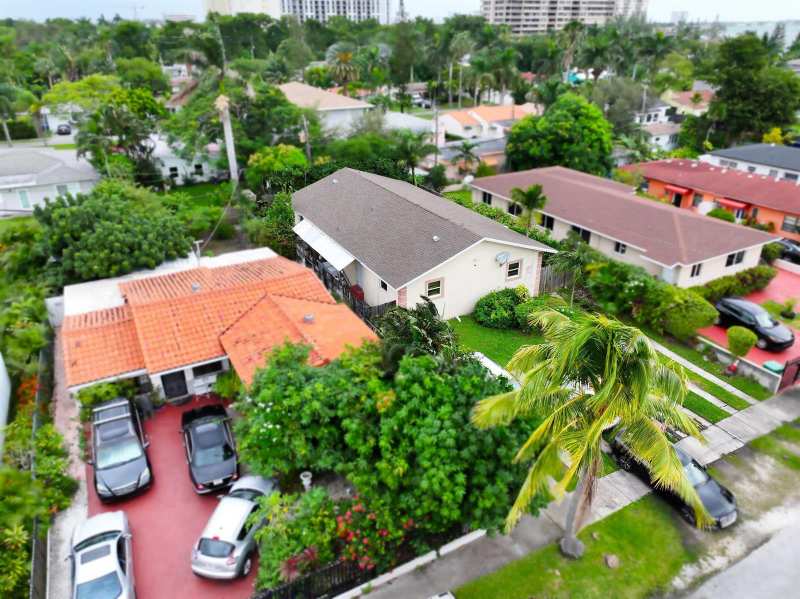 1561 NE 109TH Street, Miami FL 33161