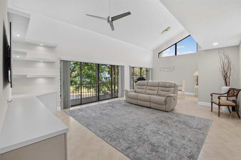 7759 LAKESIDE Boulevard # G806, Boca Raton FL 33434