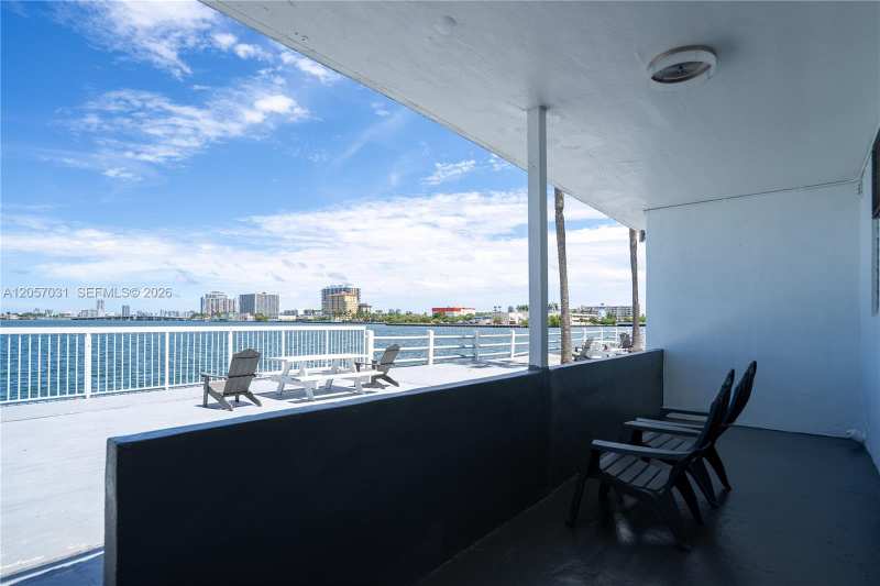 7931 East Dr # 305, North Bay Village FL 33141