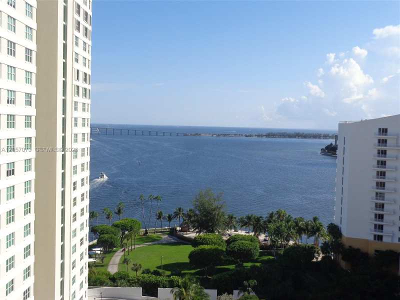 770 Claughton Island Dr # 2010, Miami FL 33131