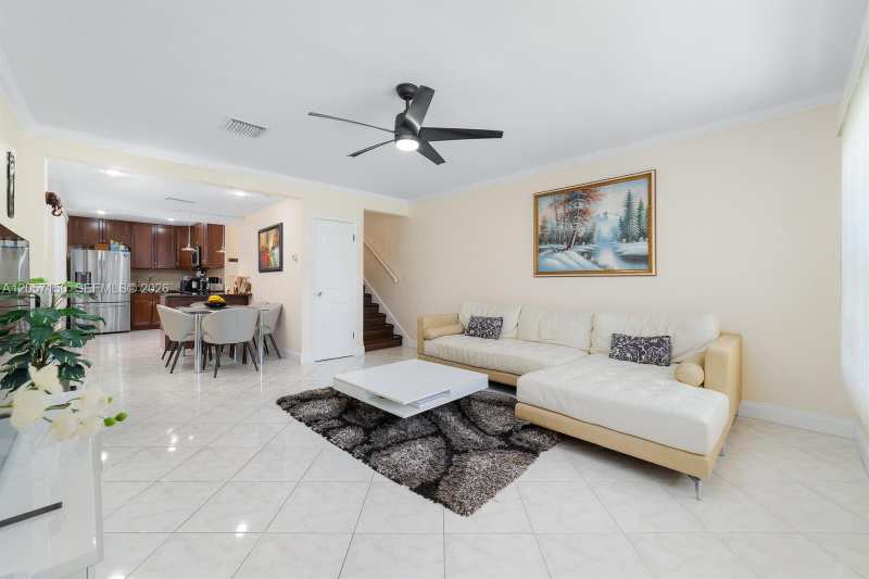 4521 NE 21st Ave # 1, Fort Lauderdale FL 33308
