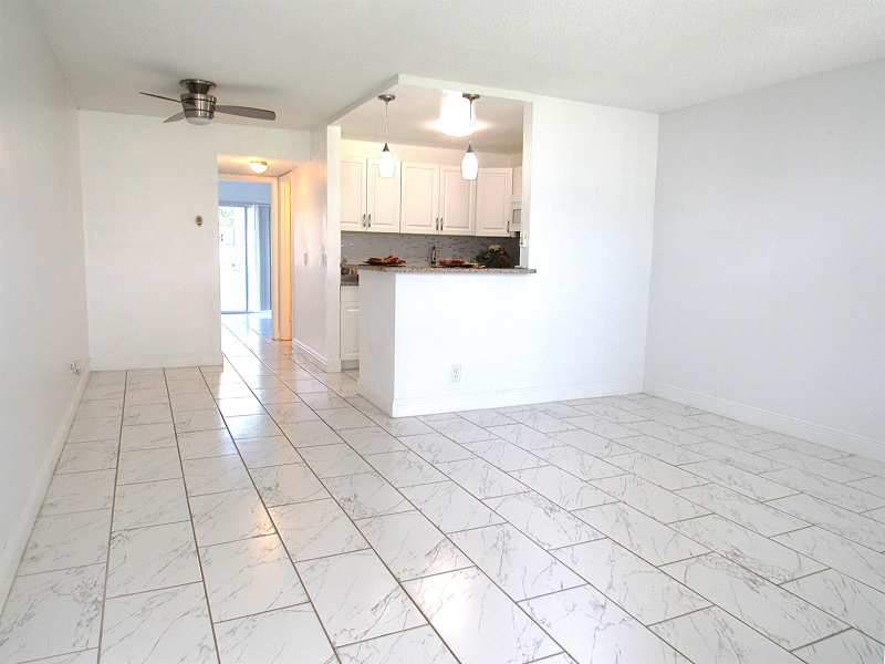 76 CAMBRIDGE D, West Palm Beach FL 33417