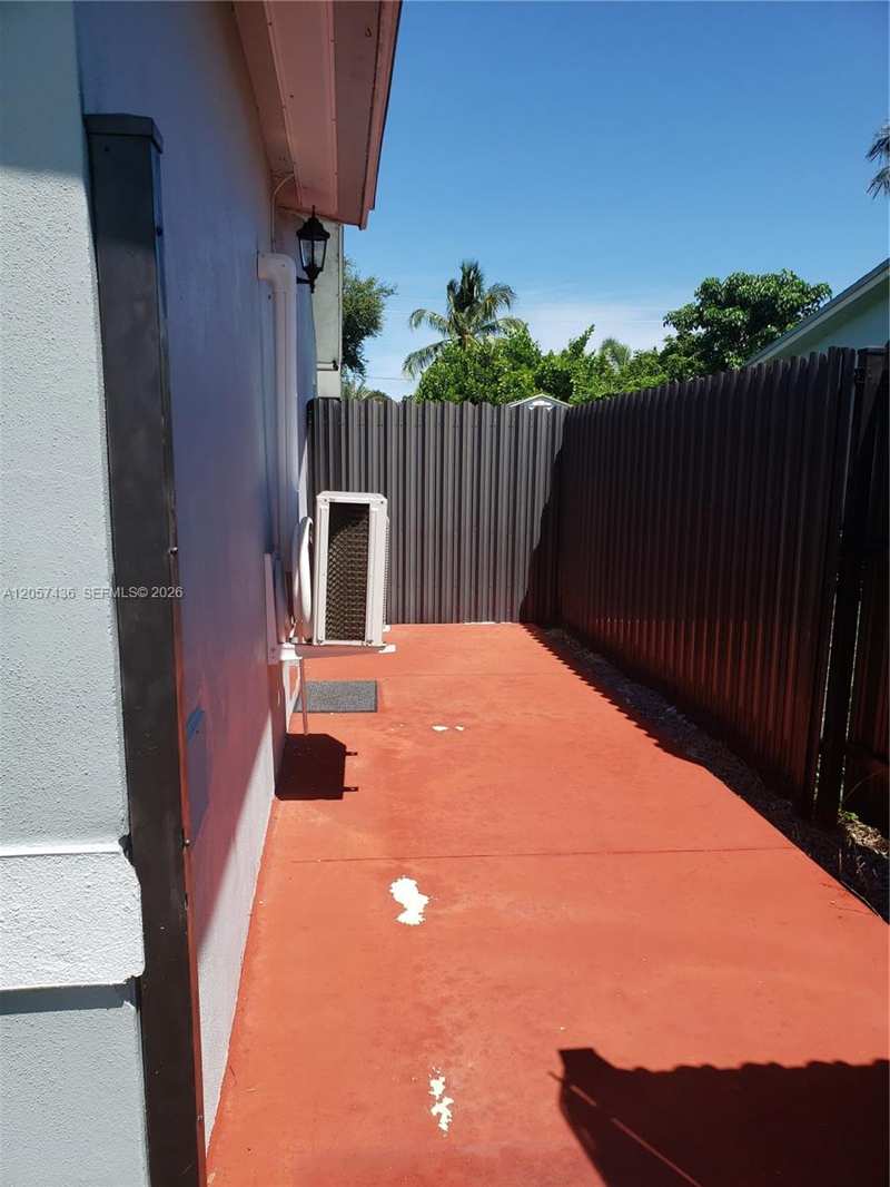 1695 NW 3rd Ave # 0, Homestead FL 33030