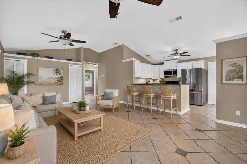 166 RAINTREE, Jupiter FL 33458