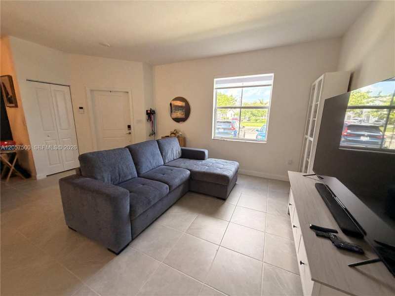 29214 SW 163rd Ct, Homestead FL 33033