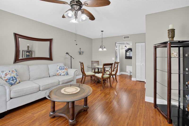 309 Circle Drive S, Boynton Beach FL 33435