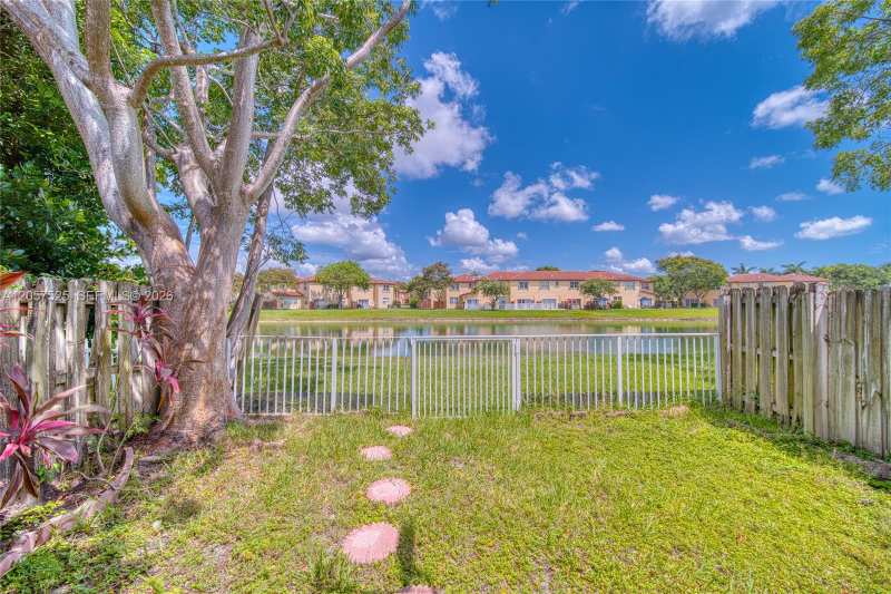 3365 NE 11th Dr # 3365, Homestead FL 33033