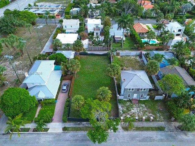531 31st St, West Palm Beach FL 33407