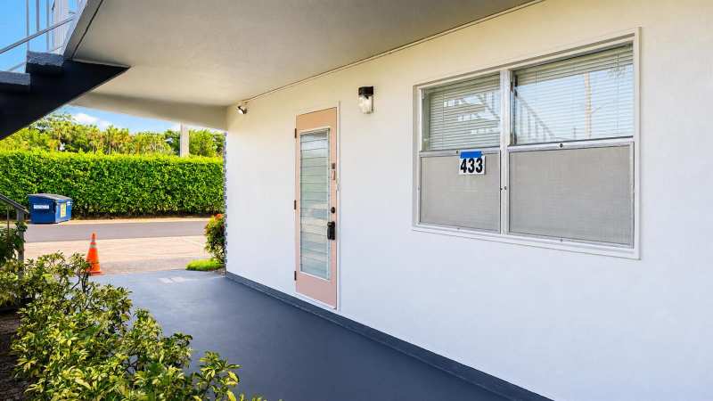 433 SAXONY J Way, Delray Beach FL 33446