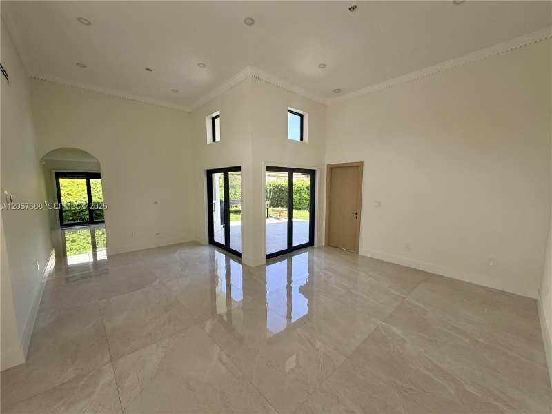 470 SW 88th Pl E, Miami FL 33174