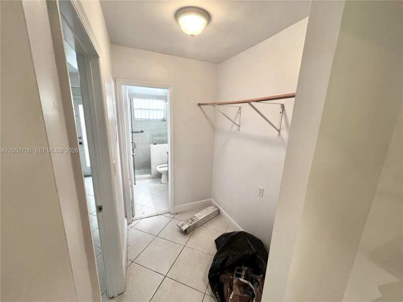 640 Pennsylvania Ave # 10, Miami Beach FL 33139