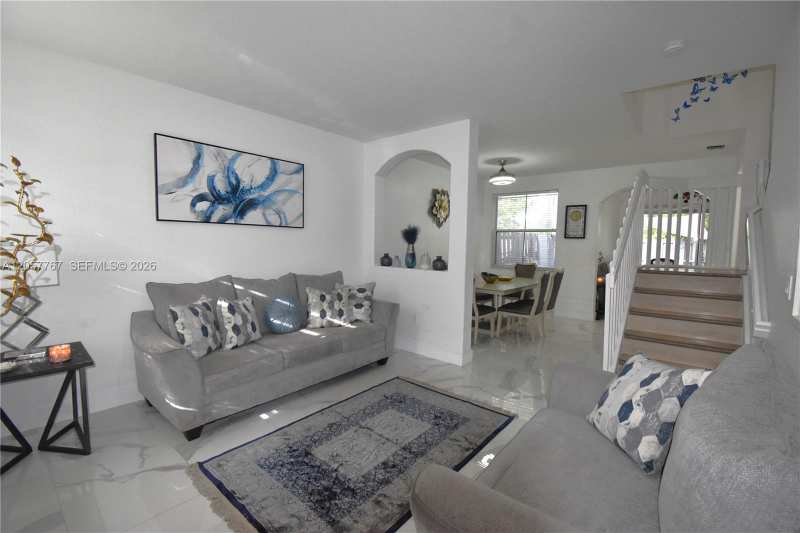 3818 SW 171st Ter, Miramar FL 33027