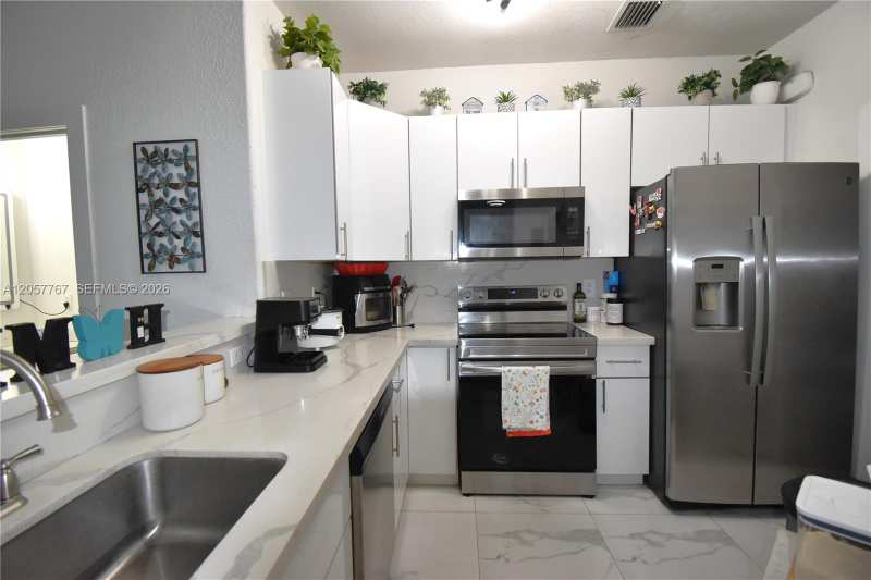 3818 SW 171st Ter, Miramar FL 33027
