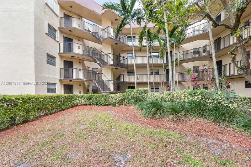 6655 W Broward Blvd # 200, Plantation FL 33317