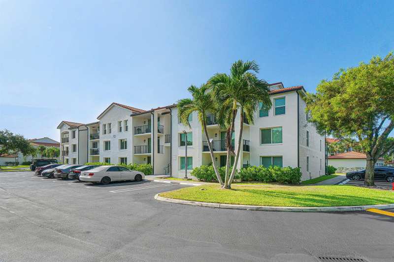 1013 VILLA Circle, Boynton Beach FL 33435