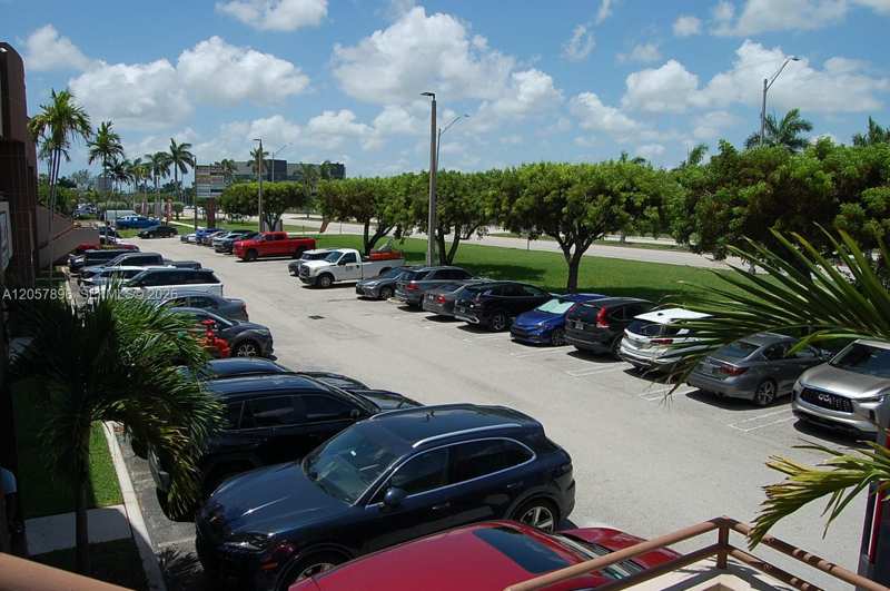 13205 SW 137th Ave #109, Miami FL 33186