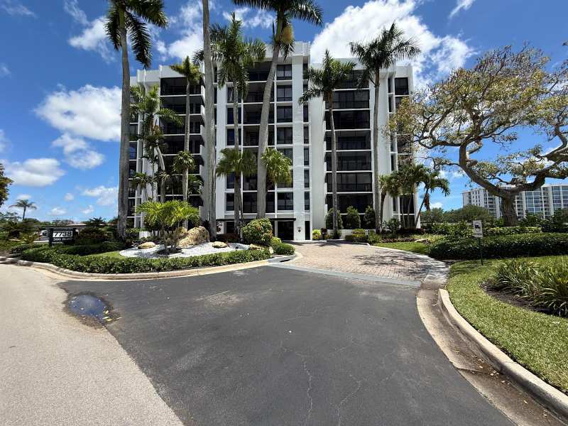 7738 Lakeside Boulevard # 373, Boca Raton FL 33434
