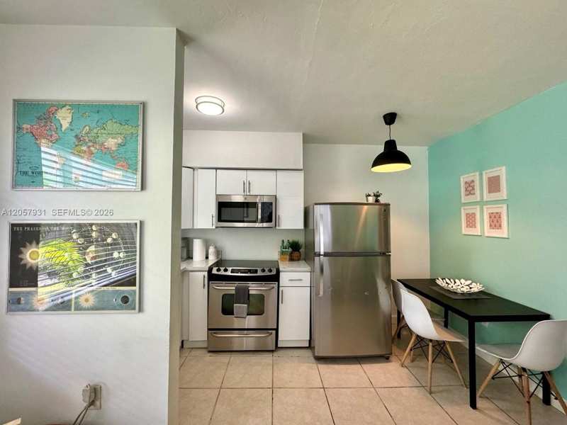 1130 NE 81st St # 4, Miami FL 33138