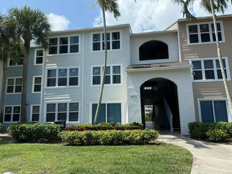 2313 N CONGRESS Avenue # 18, Boynton Beach FL 33426