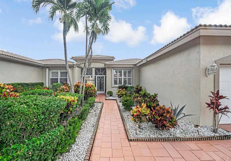 9636 Crescent View Drive N, Boynton Beach FL 33437