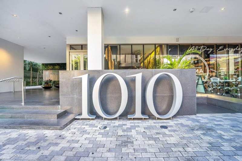 1010 Brickell Ave # 1810, Miami FL 33131