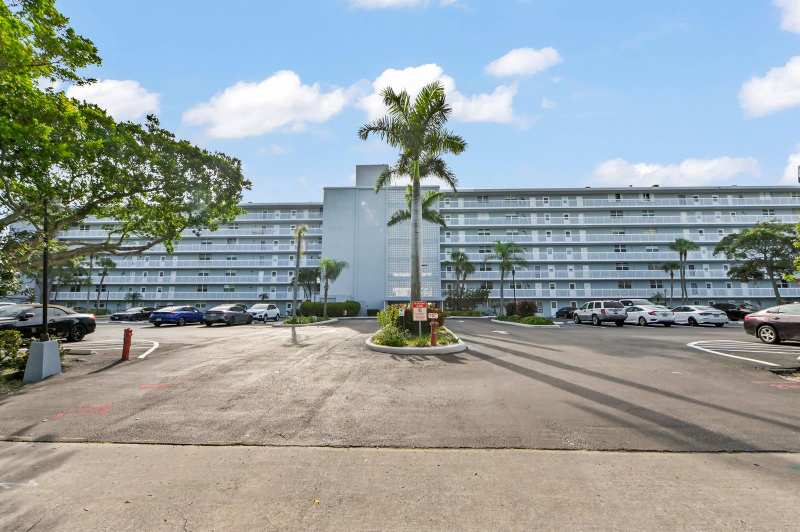 5700 NW 2ND Avenue # 708, Boca Raton FL 33487