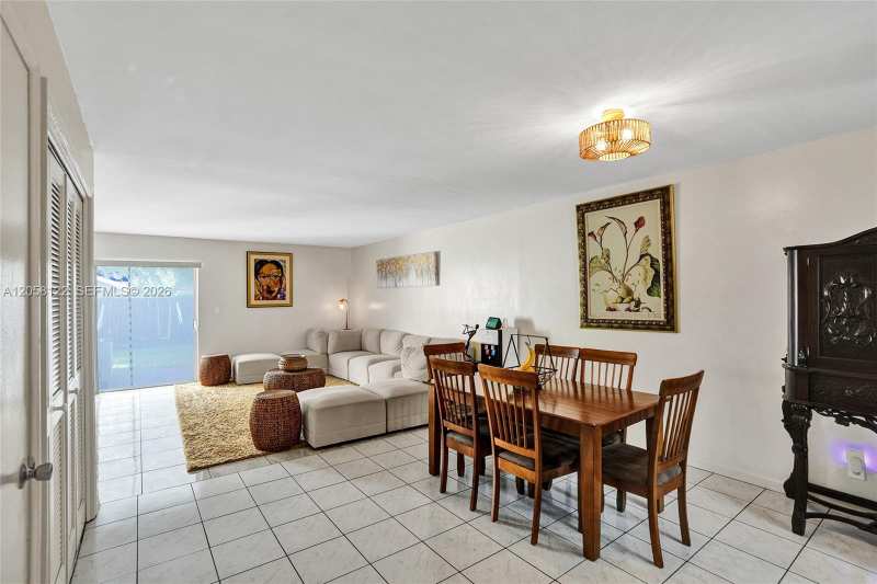 6813 NW 29th Ave # 1, Fort Lauderdale FL 33309