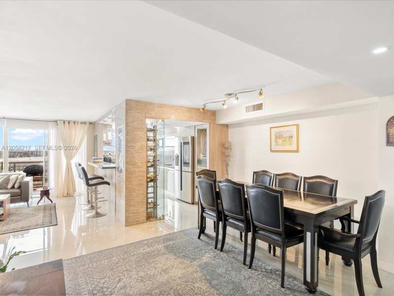 18071 Biscayne Blvd # 1401, Aventura FL 33160