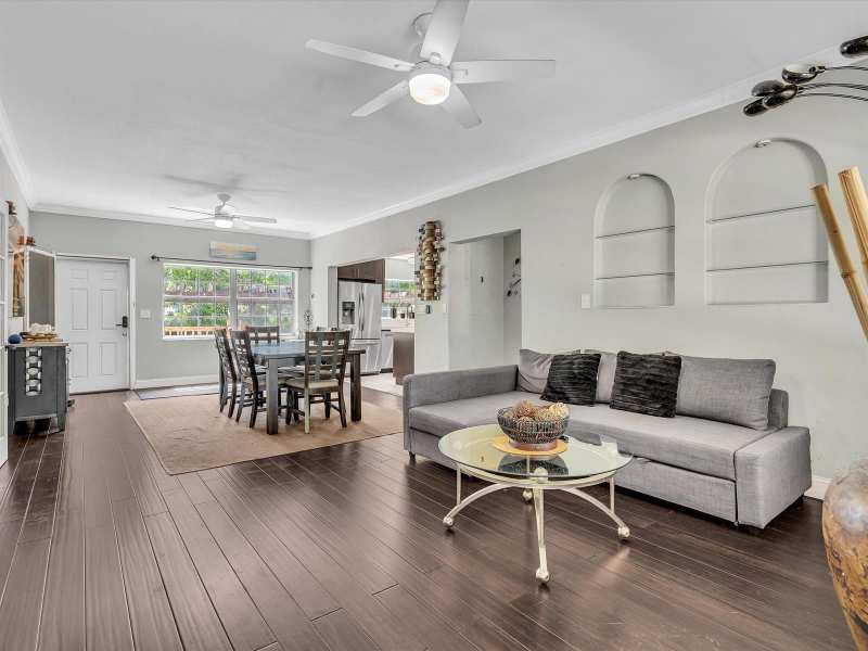 4400 W BROWARD Boulevard, Plantation FL 33317