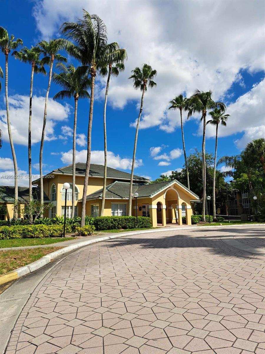 4015 W Mcnab Rd # D309, Pompano Beach FL 33069