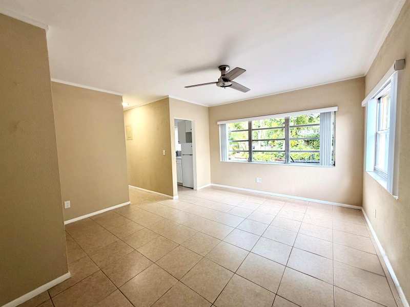 1421 NW 2ND # B, Fort Lauderdale FL 33311