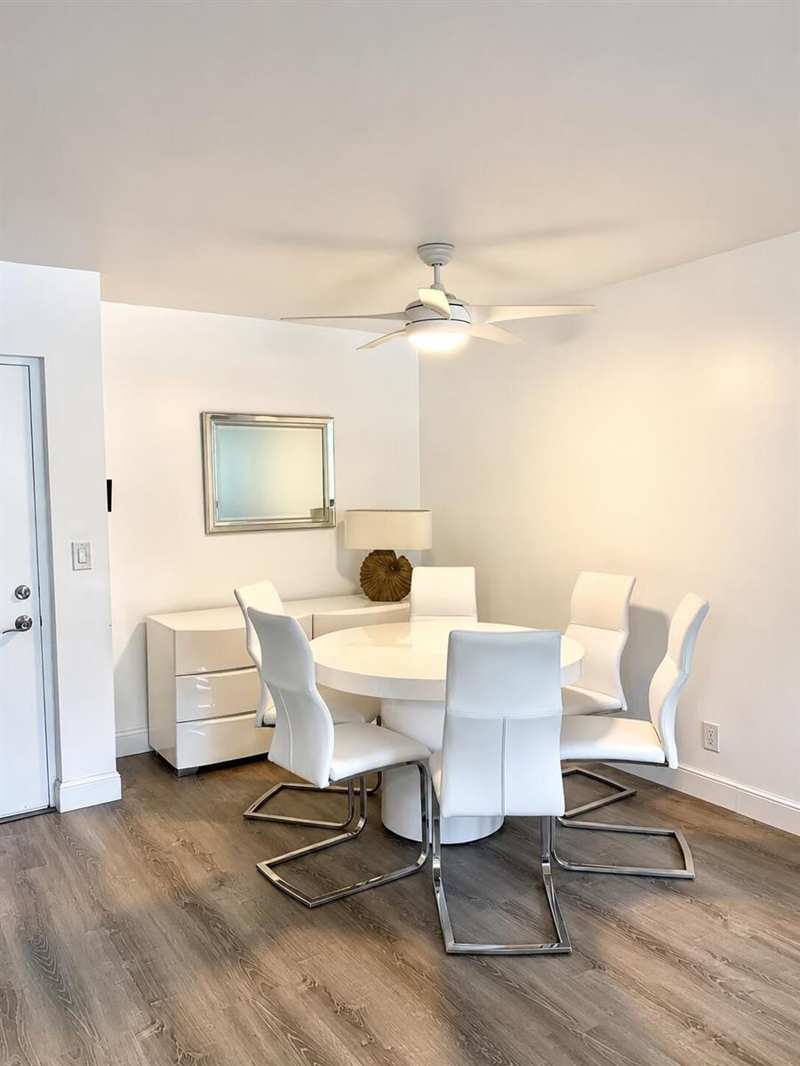 950 Egret Circle # 5206, Delray Beach FL 33444