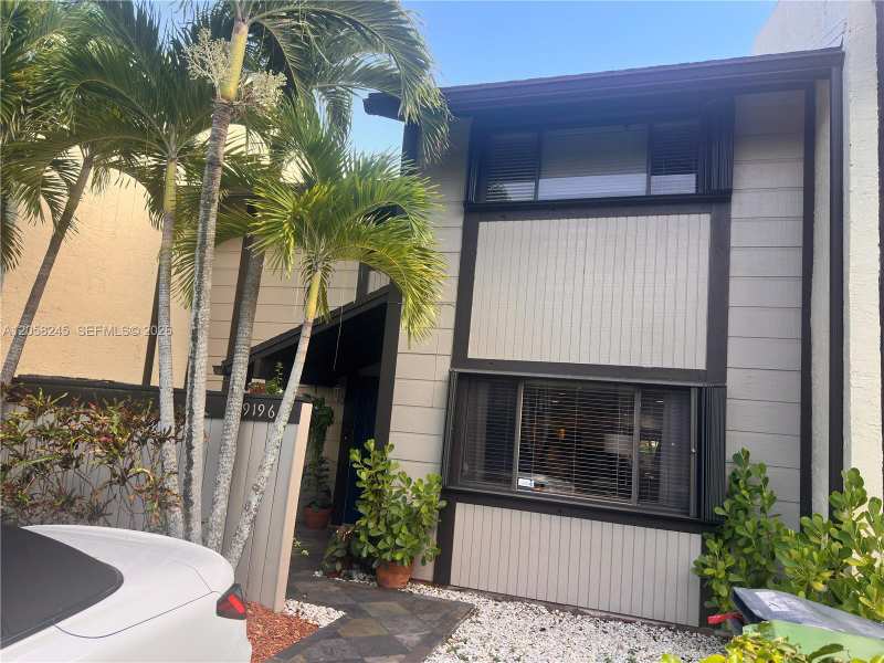 9196 SW 128th Ln, Miami FL 33176
