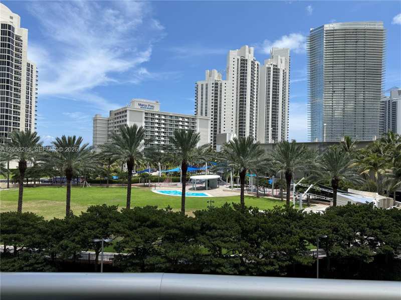 19370 Collins Ave # 423, Sunny Isles Beach FL 33160