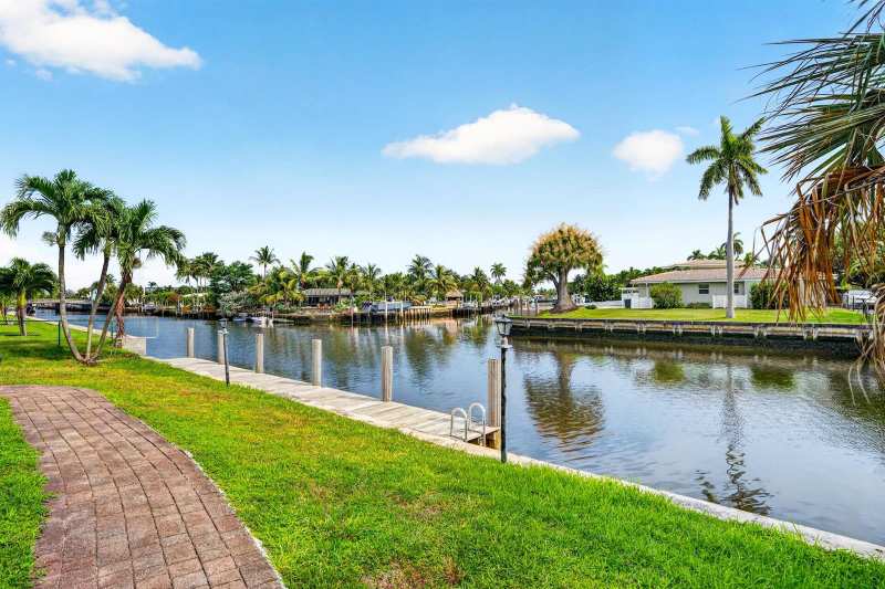 840 PINE Drive # 104, Pompano Beach FL 33060