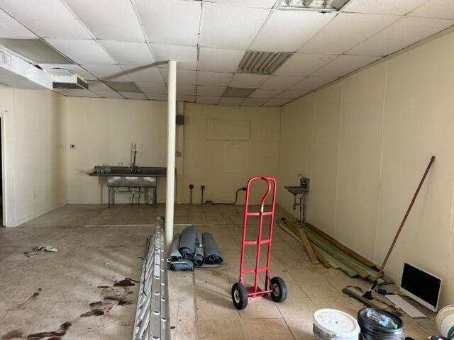 190 US HIGHWAY 27 N, South Bay FL 33493