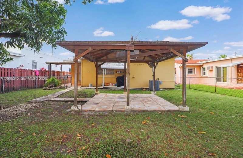 3330 SW 2 # 0, Miami FL 33135