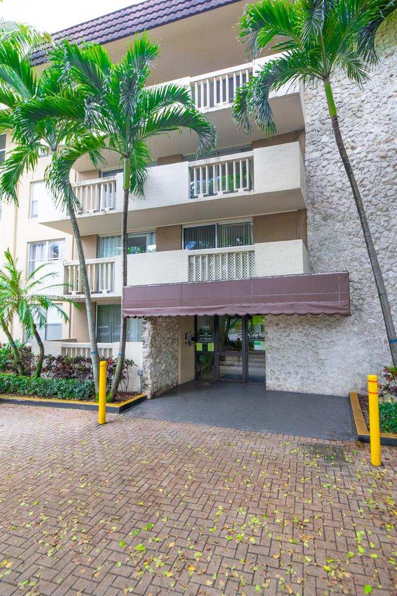 1800 Sans Souci Blvd # 336, North Miami FL 33181