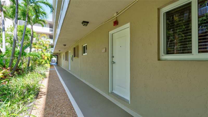 7910 Camino Real # N105, Miami FL 33143