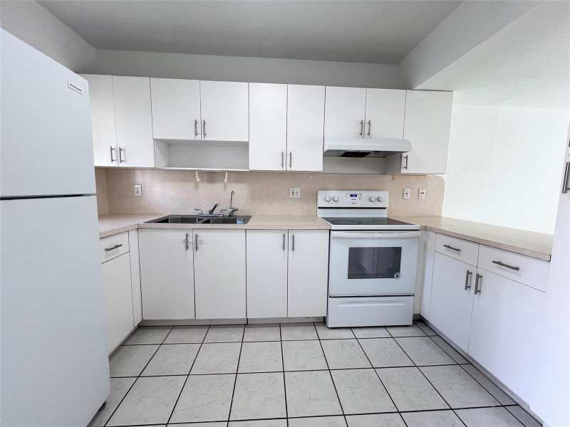 519 W 68th Street # 4, Hialeah FL 33014