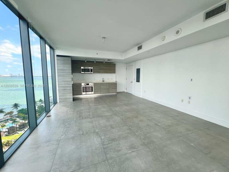 650 NE 32nd St # 908, Miami FL 33137