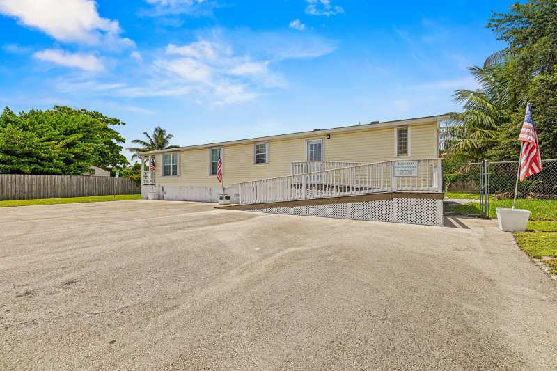 10105 SW Sandalfoot Boulevard, Boca Raton FL 33428