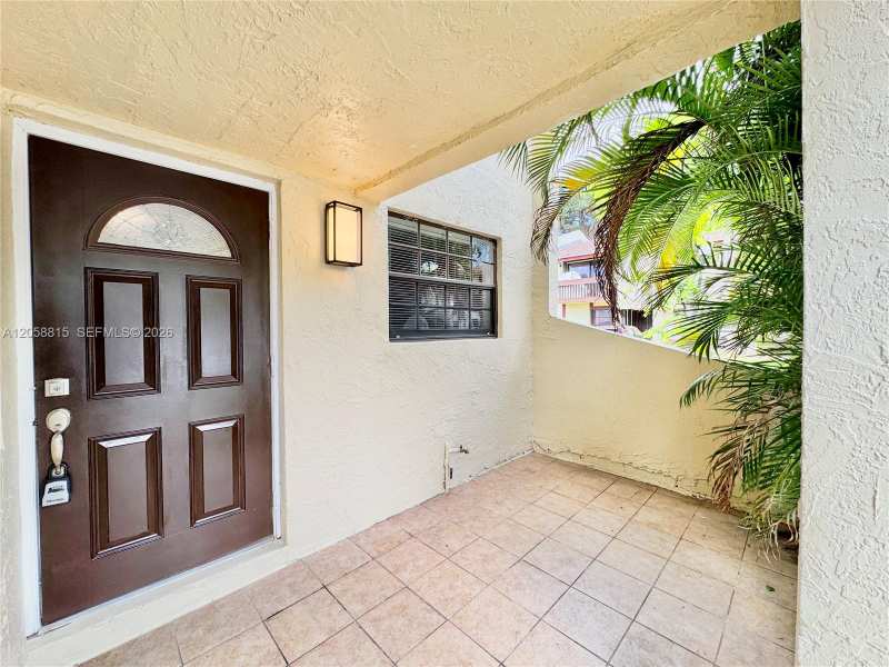3840 SW 52nd Ave # 3840, Pembroke Park FL 33023