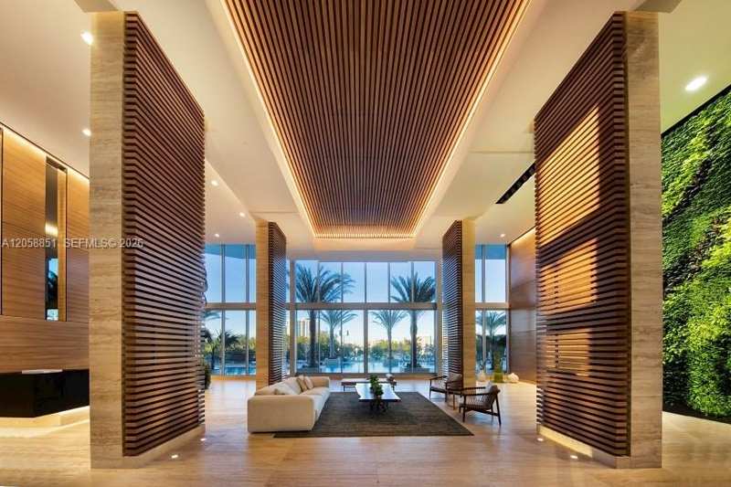 16385 Biscayne Blvd # 3201, North Miami Beach FL 33160