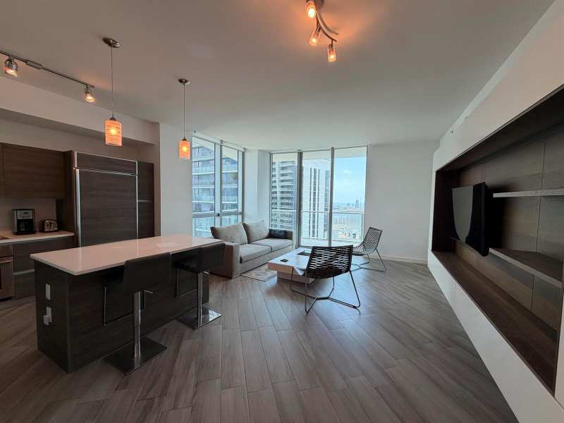 1100 S MIAMI Avenue # 4210, Miami FL 33130
