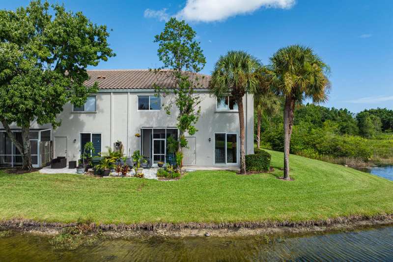 4859 NW 58TH Manor, Coconut Creek FL 33073