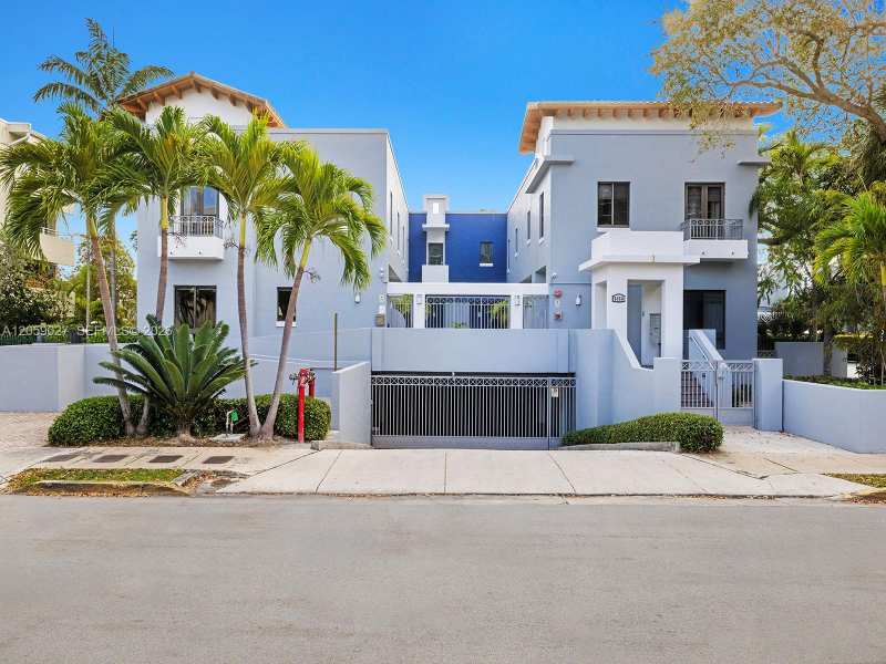 5864 SW 74th Ter # G, South Miami FL 33143