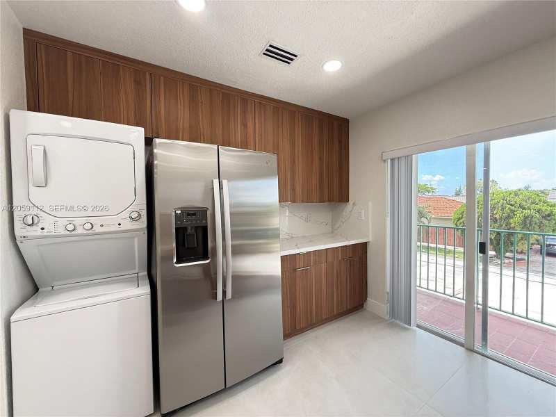 3514 W 76th St # 201, Hialeah FL 33018
