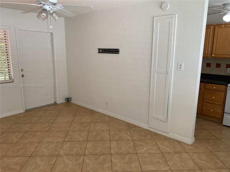 5616 Arthur St, Hollywood FL 33021